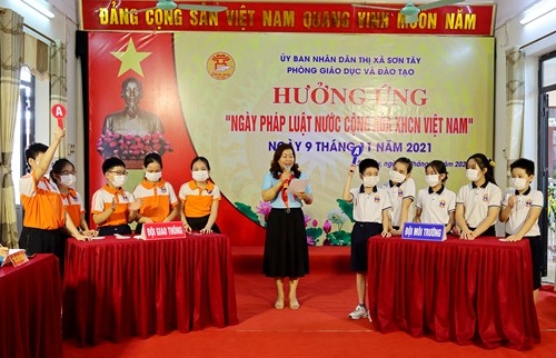 Hà Nội: Nhiều hoạt động sôi nổi hưởng ứng Ngày Pháp luật Việt Nam