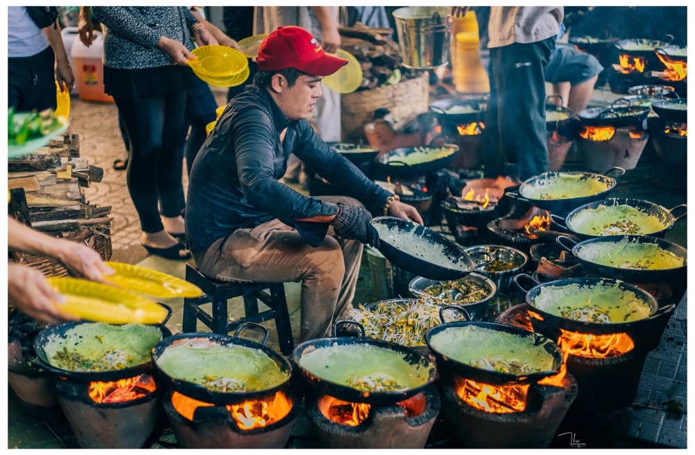 Sài Gòn - Hà Nội mùa vui: Thương nhau thương cả đường đi lối về