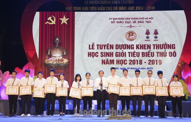 Hà Nội: Tuyên dương học sinh giỏi tiêu biểu năm học 2018 - 2019