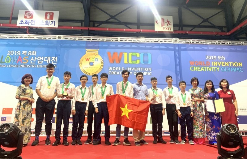 Đoàn học sinh Việt Nam đạt giải cao tại Olympic Phát minh và Sáng chế thế giới