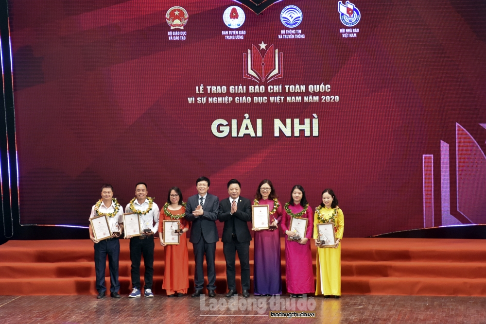 Trao Giải báo chí toàn quốc “Vì sự nghiệp Giáo dục Việt Nam” năm 2020