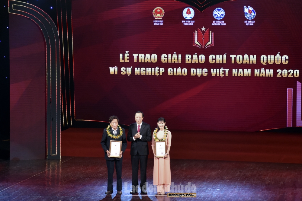 Trao Giải báo chí toàn quốc “Vì sự nghiệp Giáo dục Việt Nam” năm 2020