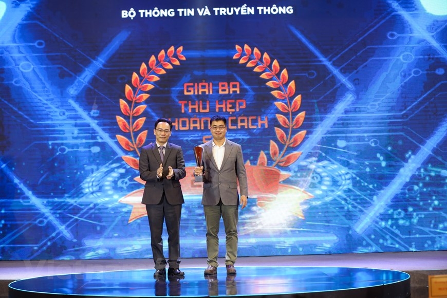 Nền tảng Hocmai.vn giành giải Ba ở hạng mục Thu hẹp khoảng cách số