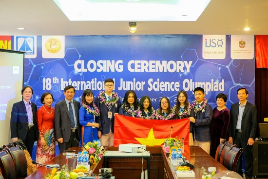 6/6 học sinh Hà Nội giành Huy chương tại kỳ thi Olympic Khoa học trẻ quốc tế
