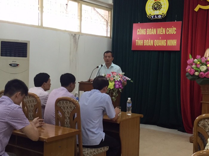 LĐLĐ TP Hà Nội thăm và tặng quà cho CNLĐ tỉnh Quảng Ninh