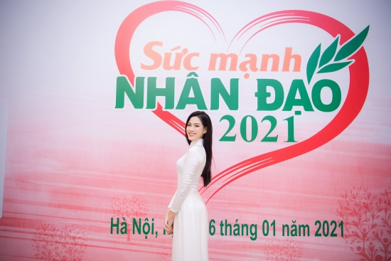 Hoa hậu Đỗ Thị Hà trở thành đại sứ Hội Chữ thập đỏ Việt Nam