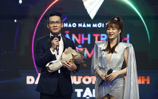 NSƯT Xuân Bắc, MC Tuấn Dương được vinh danh tại lễ trao giải Ấn tượng VTV 2021