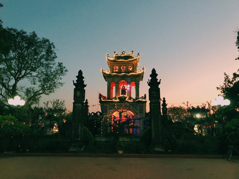 Ngắm vẻ đẹp của ngôi chùa cổ hơn 800 năm tuổi ở Thành Nam