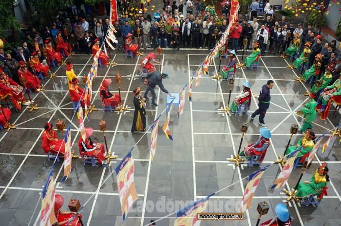 Hàng trăm kỳ thủ so tài tại lễ hội cờ tướng Chùa Vua