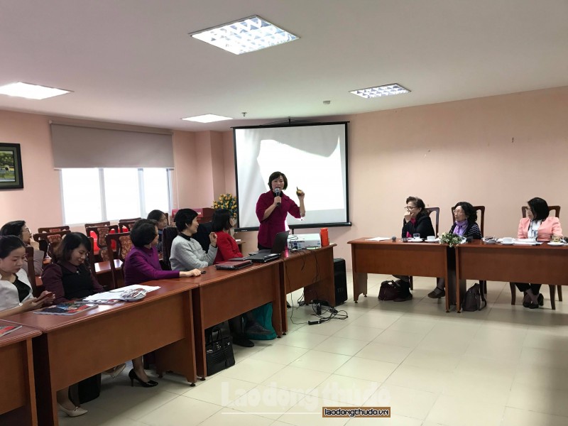 Giới thiệu nhiều sản phẩm khoa học - công nghệ của nữ trí thức Việt