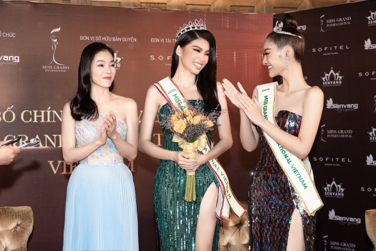 Kiều Loan kỳ vọng Á hậu Ngọc Thảo chinh phục vương miện Hoa hậu Hoà bình Quốc tế 2020