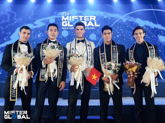 Danh Chiếu Linh đăng quang ngôi vị Á vương 1 Mister Global mùa thứ 7