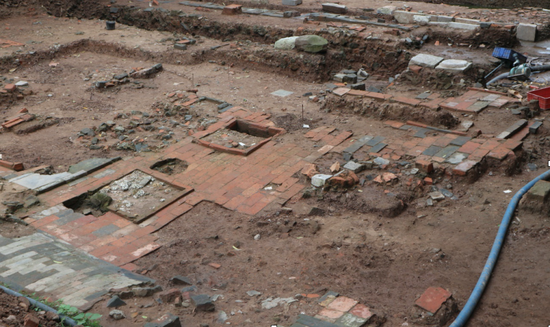 Cận cảnh khu vực điện Kính Thiên tại Hoàng thành Thăng Long sau khi được khai quật