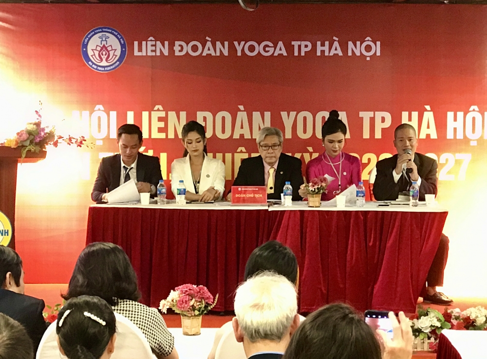 Ông Lê Đức Chương được bầu làm Chủ tịch Liên đoàn Yoga thành phố Hà Nội khoá I