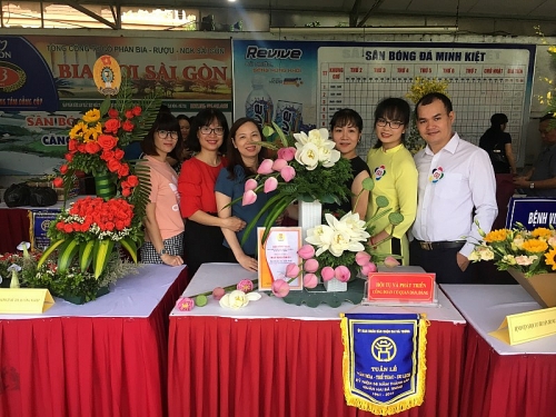 Tổ chức Hội thi cắm hoa nghệ thuật chào mừng 90 năm Công đoàn Việt Nam
