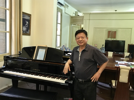 Nhạc sĩ Đỗ Hồng Quân lan toả tinh thần chống dịch với "Cùng Sài Gòn san sẻ yêu thương"
