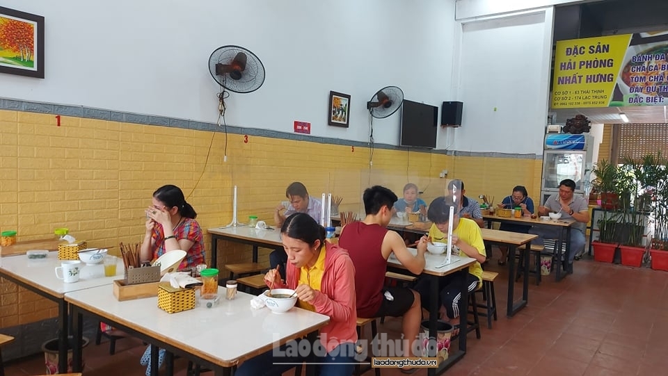 Hà Nội: Cơ sở kinh doanh dịch vụ ăn, uống được phép hoạt động sau 21h