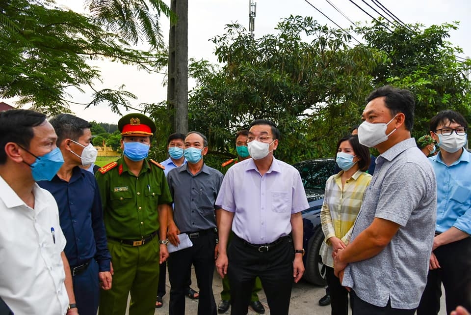 Lãnh đạo các cấp của thành phố Hà Nội không được rời địa bàn để tập trung chống dịch