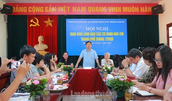 Báo chí Hà Nội tiếp tục tuyên truyền sâu đậm Đại hội Đảng các cấp