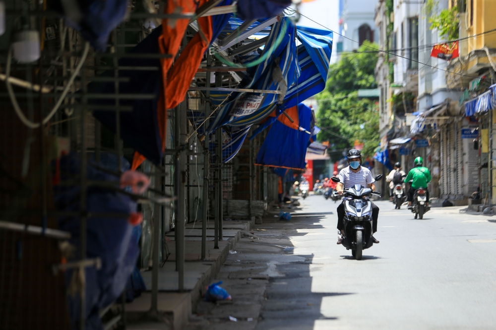 Cảnh tượng vắng lặng chưa từng thấy tại “chợ sinh viên” lớn nhất Hà Nội