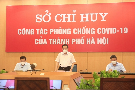 Chủ tịch thành phố Hà Nội: Xử phạt nghiêm người ra đường không vì mục đích thiết yếu