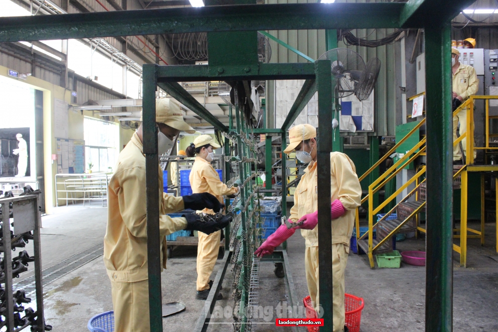 Công ty Cổ phần Kim khí Thăng Long: Nỗ lực giữ môi trường sản xuất an toàn