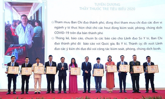 Vinh danh 10 gương mặt thầy thuốc trẻ Việt Nam tiêu biểu năm 2020