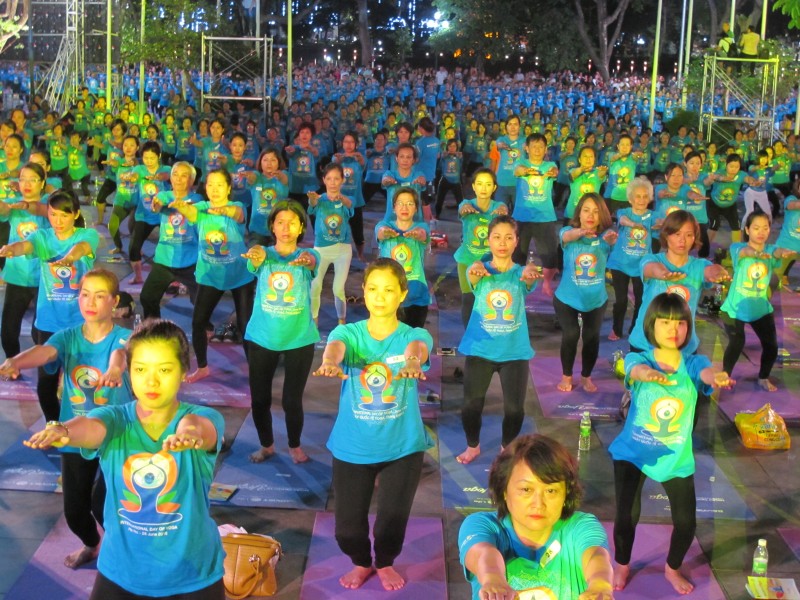 Đông đảo người dân Thủ đô tham dự “Ngày Quốc tế Yoga” lần 3