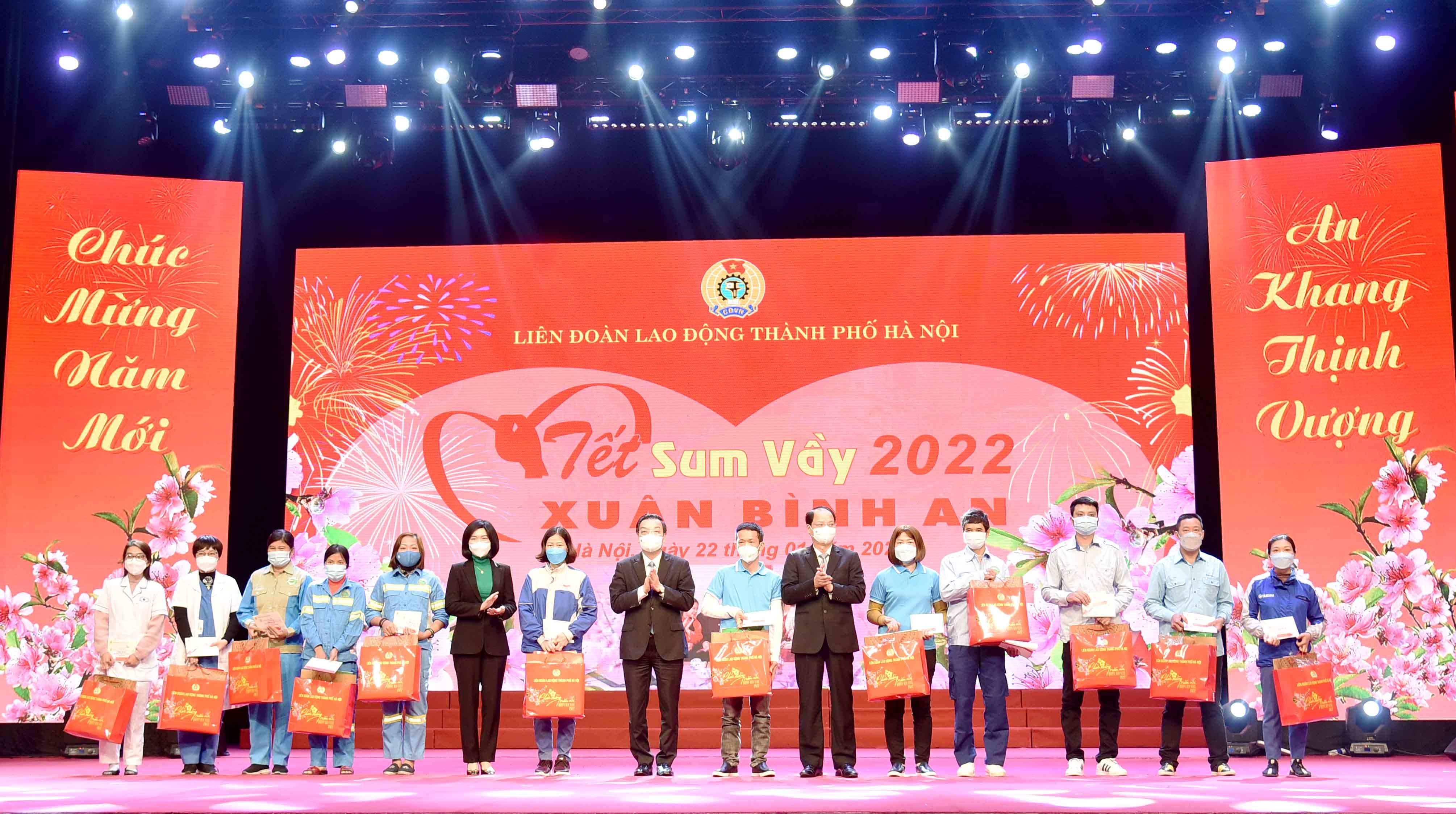 Trực tuyến chương trình "Tết sum vầy - Xuân bình an" năm 2022 trong công nhân, viên chức, lao động Thủ đô
