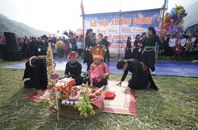 no nuc di hoi gau tao sa pa