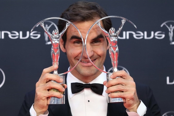 Federer đoạt cú đúp tại "Oscar thể thao"