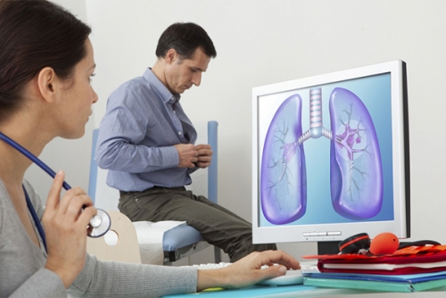 Giọng nói thay đổi là dấu hiệu cảnh báo ung thư phổi