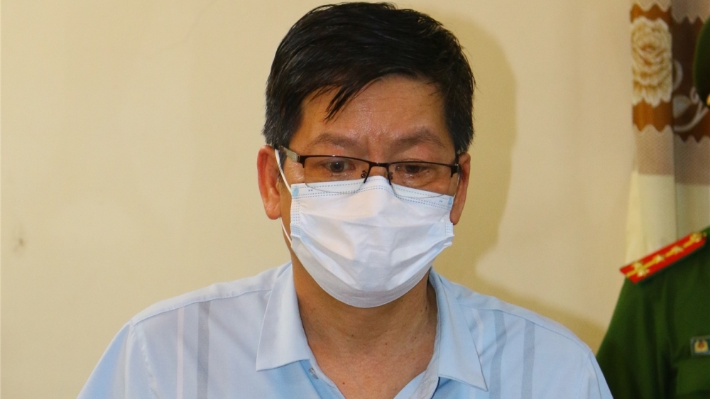 Khởi tố bị can, bắt tạm giam 5 cán bộ CDC Nam Định