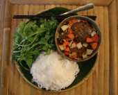 ha noi dung dau top thanh pho co dich vu re nhat the gioi