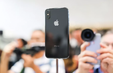 Rộ tin đồn mẫu iPhone X mới sẽ có đến 3 camera phía sau