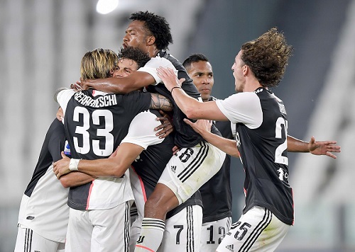 Lên ngôi sớm, Juventus lần thứ 9 liên tiếp vô địch Serie A