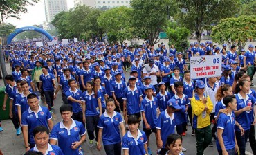5.000 người đi bộ cổ vũ đoàn thể thao Việt Nam dự SEA Games 29