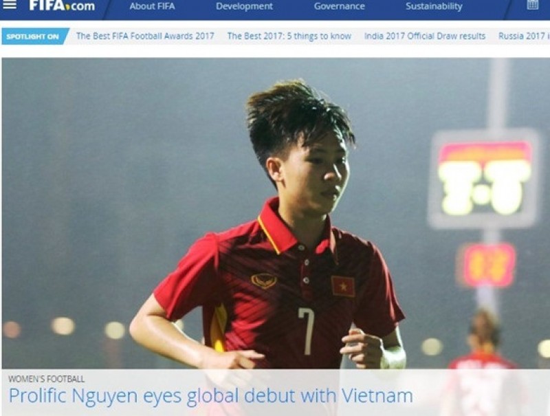 Nguyễn Tuyết Dung nổi bật trên trang chủ của FIFA