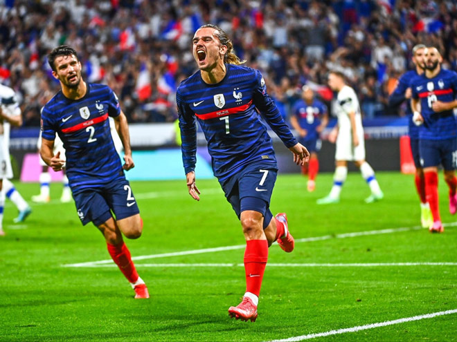 Video bóng đá Pháp - Phần Lan: Griezmann rực sáng, xây chắc ngôi đầu (Vòng loại World Cup) - 1