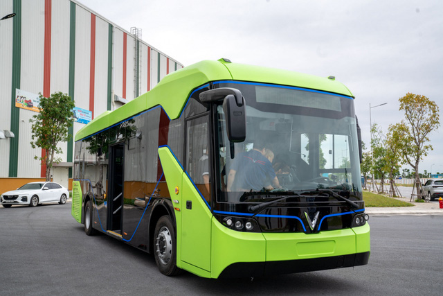 Vingroup chính thức chạy thử nghiệm xe buýt điện VinFast - Ảnh 5.