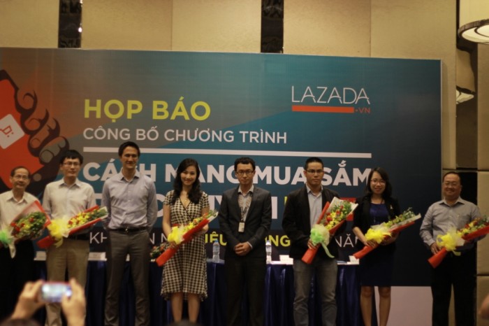 LAZADA khởi động chương trình mua sắm trực tuyến