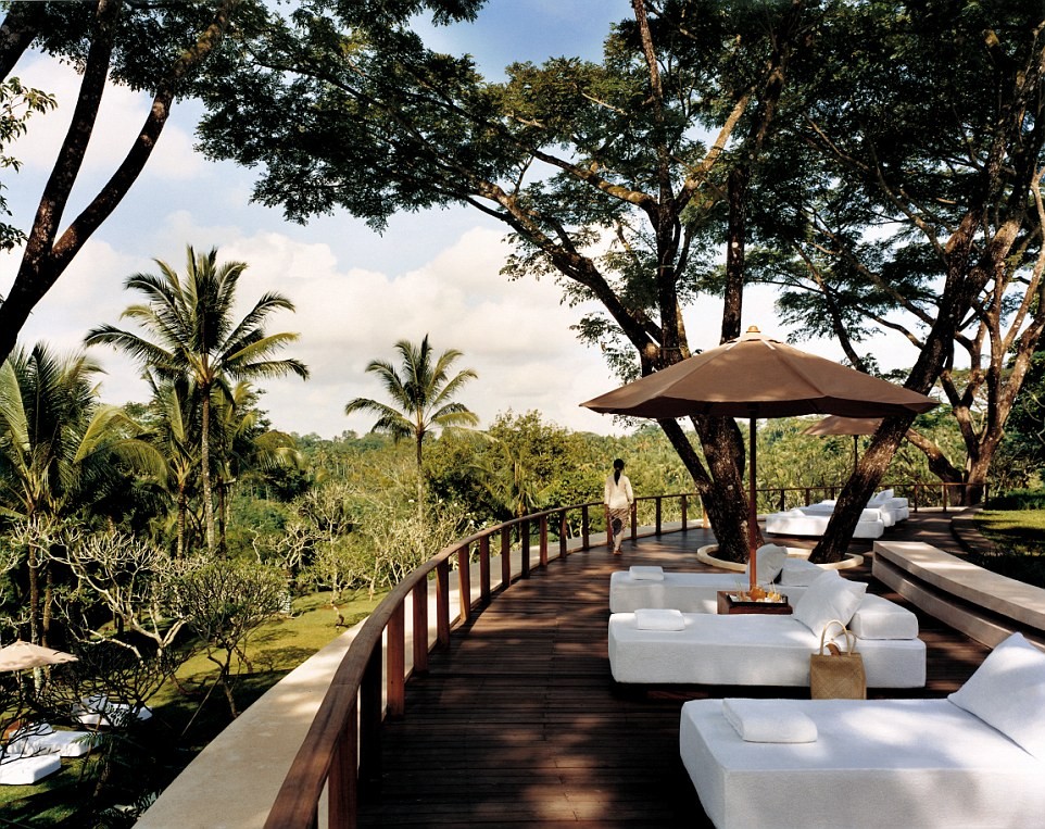 Nếu các cặp đôi muốn được tận hưởng các dịch vụ chăm sóc bản thân, khách sạn có spa tuyệt nhất cho kỳ nghỉ trăng mật là COMO Shambala ở Bali, Indonesia.