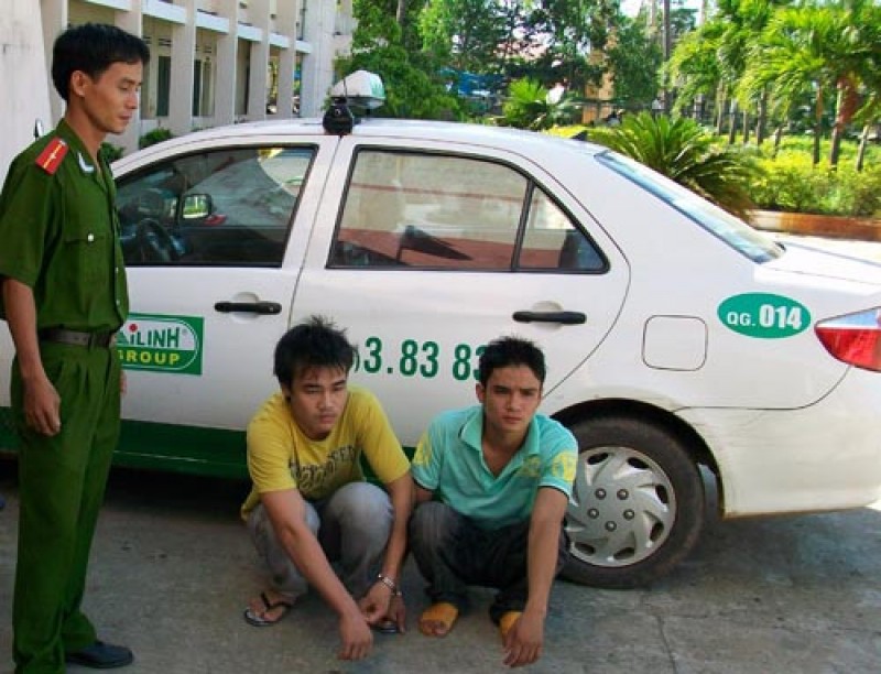 Cảnh giác với tội phạm cướp taxi