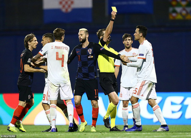 Croatia 3-2 Tây Ban Nha: Sai lầm hàng thủ, "bò tót" nguy cơ tuột vé bán kết