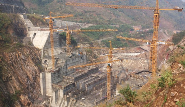 Đóng hầm dẫn dòng, tích nước hồ chứa công trình nhà máy thủy điện Huội Quảng