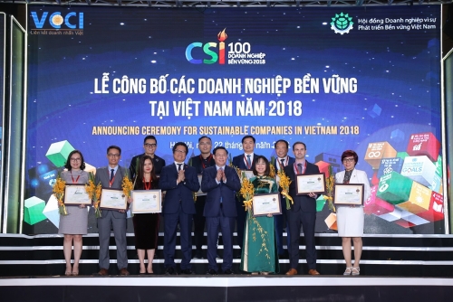 Vinamilk 3 năm liền đứng trong Top 10 doanh nghiệp phát triển bền vững tại Việt Nam