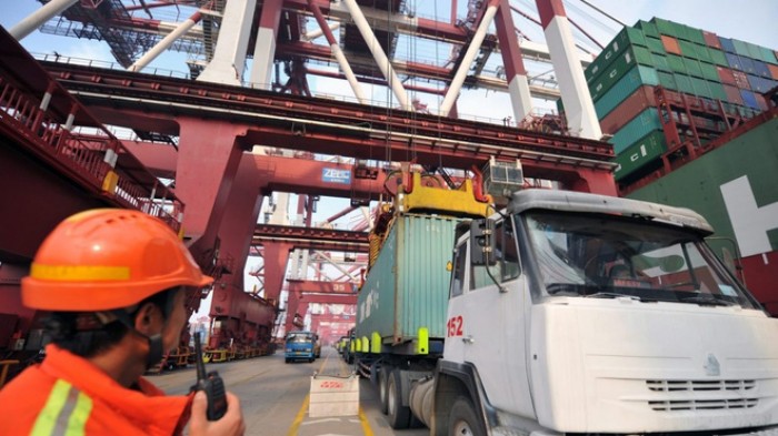 Kim ngạch xuất khẩu tháng Giêng của Trung Quốc giảm mạnh