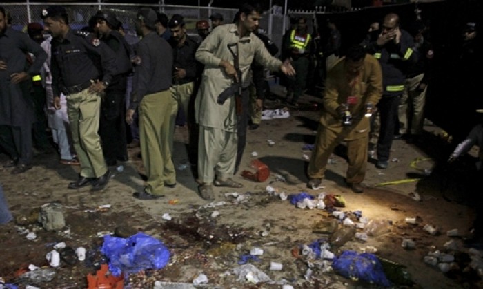 Đánh bom liều chết ở Pakistan khiến 65 người thiệt mạng