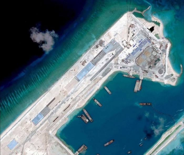 Mỹ: Trung Quốc biện minh không quân sự hóa Biển Đông là giả tạo