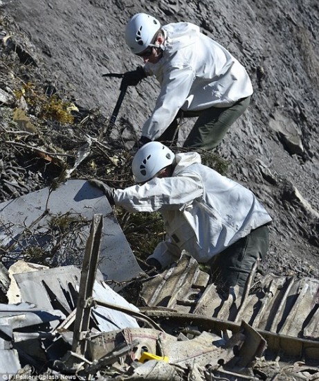 Giây phút kinh hoàng cuối cùng của vụ tai nạn máy bay Germanwings